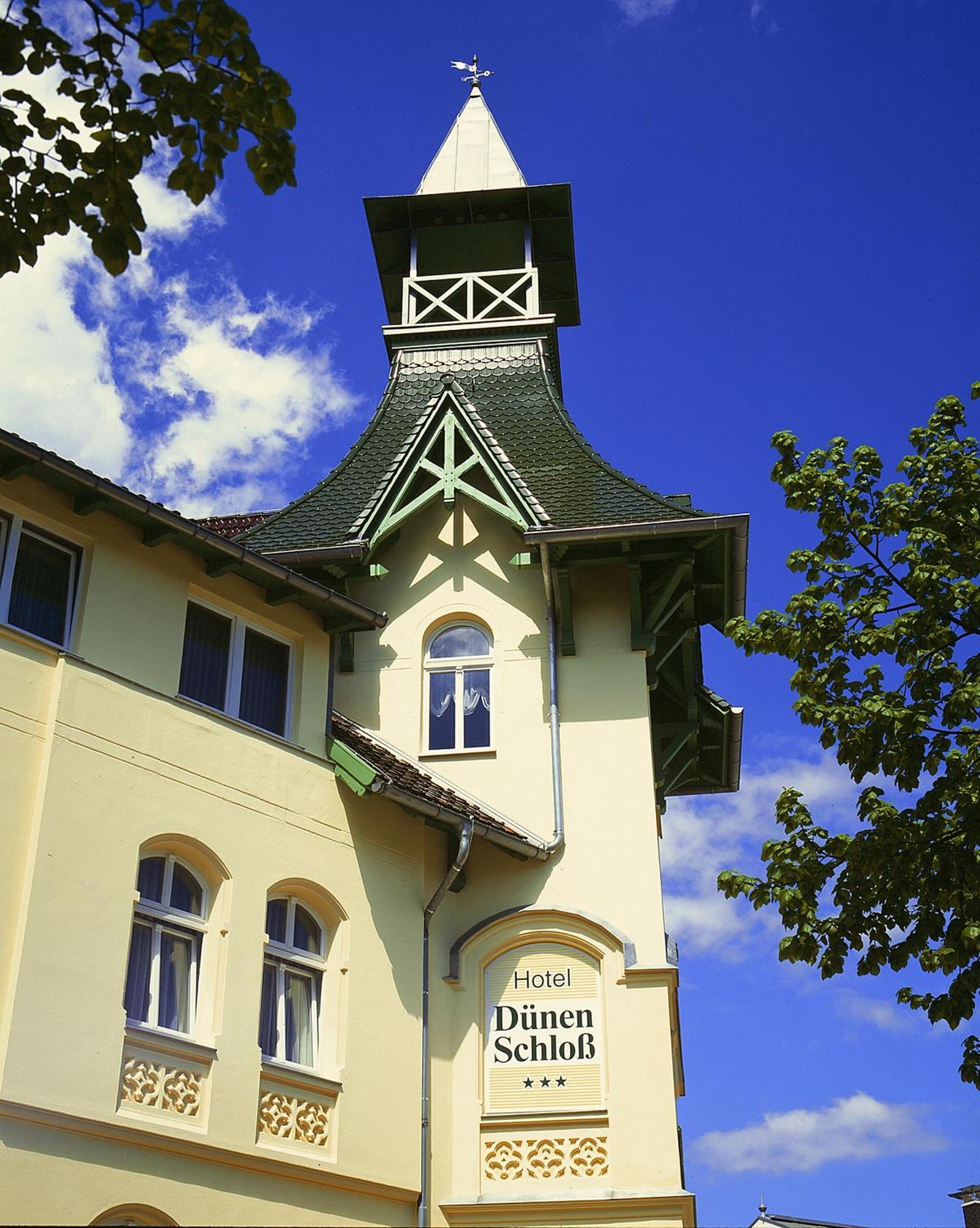 Hotel Duenenschloss Mit Private Spa Zinnowitz Extérieur photo