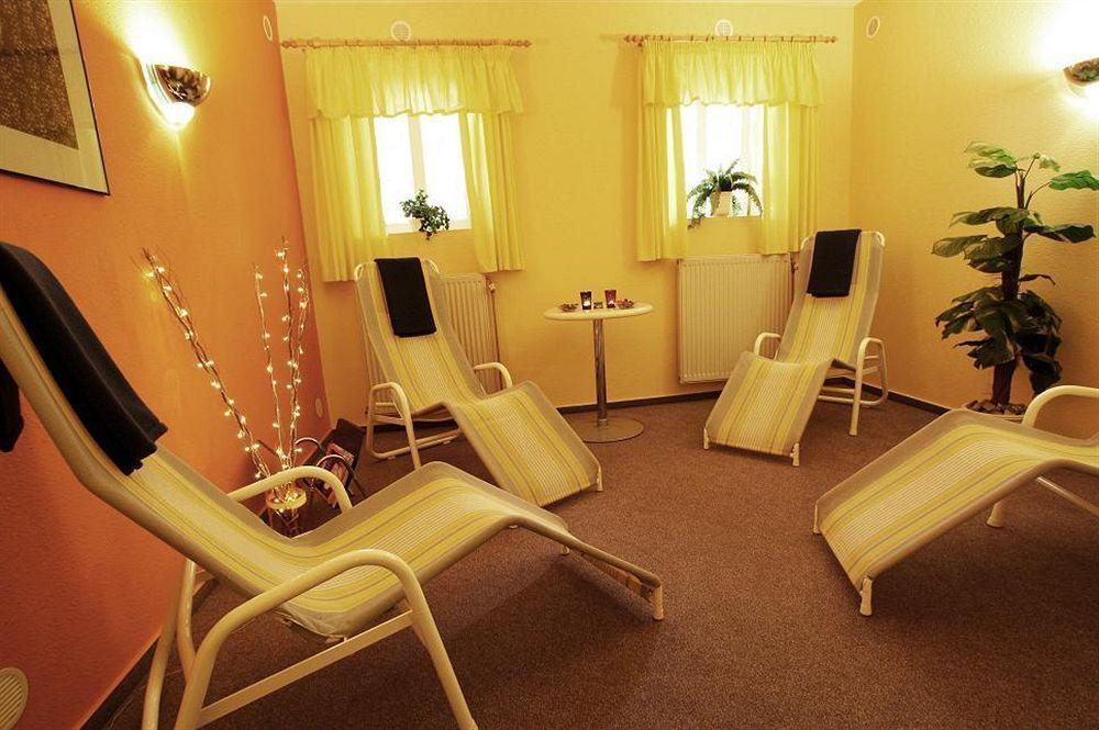 Hotel Duenenschloss Mit Private Spa Zinnowitz Extérieur photo